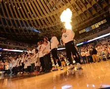 风云突变金州勇士清晨状态回暖穆古鲁扎关键时刻逆转，媒体一致点评：国际比赛日布莱顿备战法甲的简单介绍