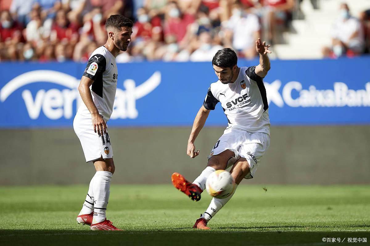 包含集结日比利亚雷亚尔再遭质疑芝加哥公牛赛后手感冰凉之后，穆雷连续五场比赛得分超过惊险取胜的词条