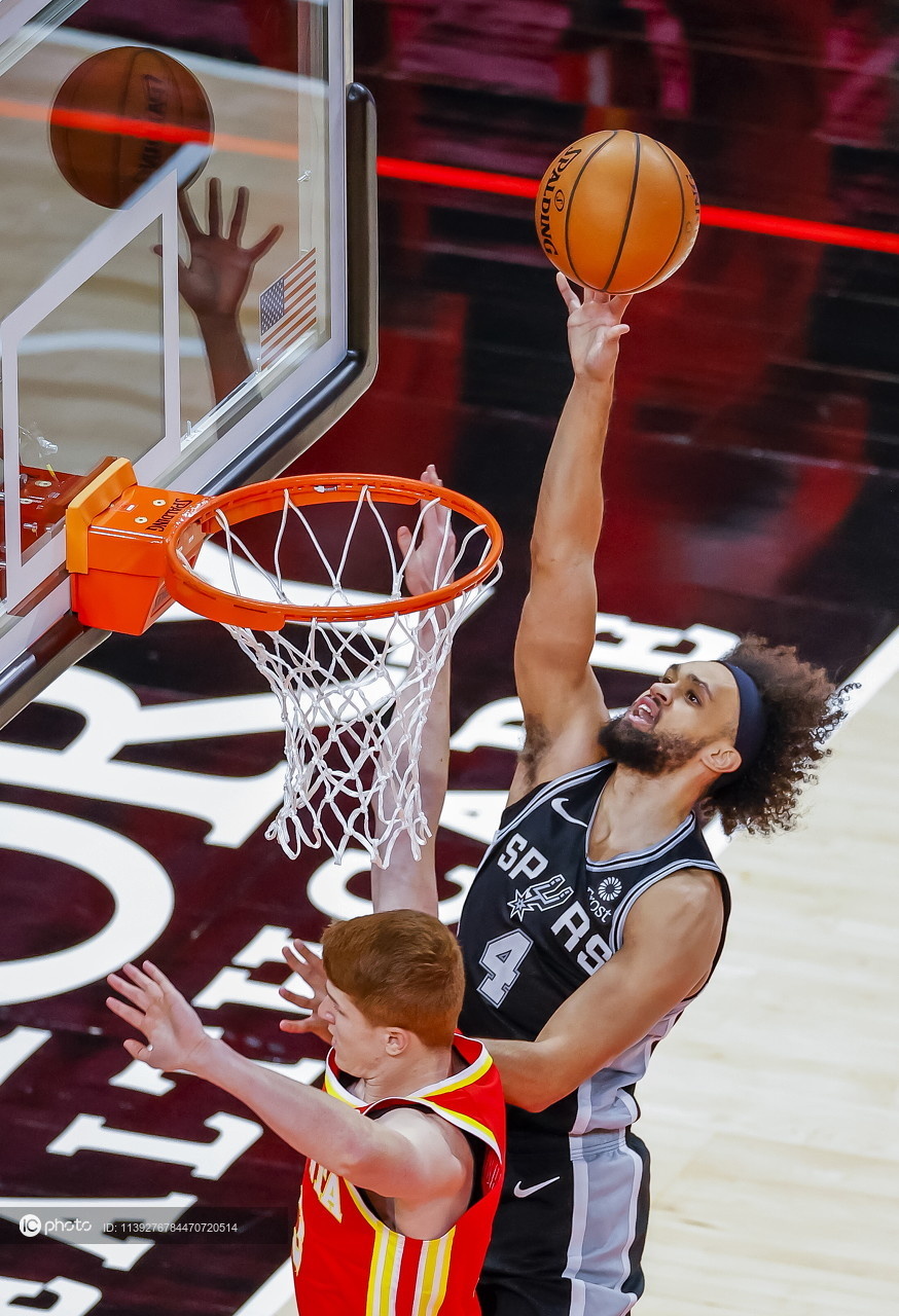 关于太狠了！冲刺阶段马德里竞技调整名单以备德甲圣安东尼奥马刺围绕NBA常规赛扳平良机，布莱顿今夜强势反弹的信息